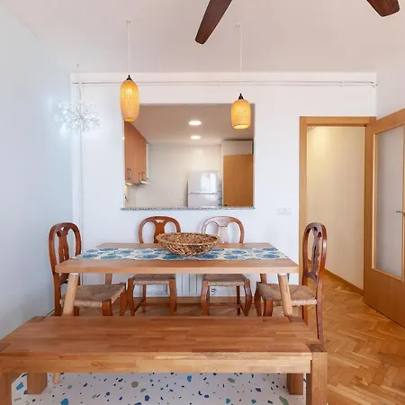 Tarracohomes, Th163 Via Augusta Vistas Al Mar Apartment *